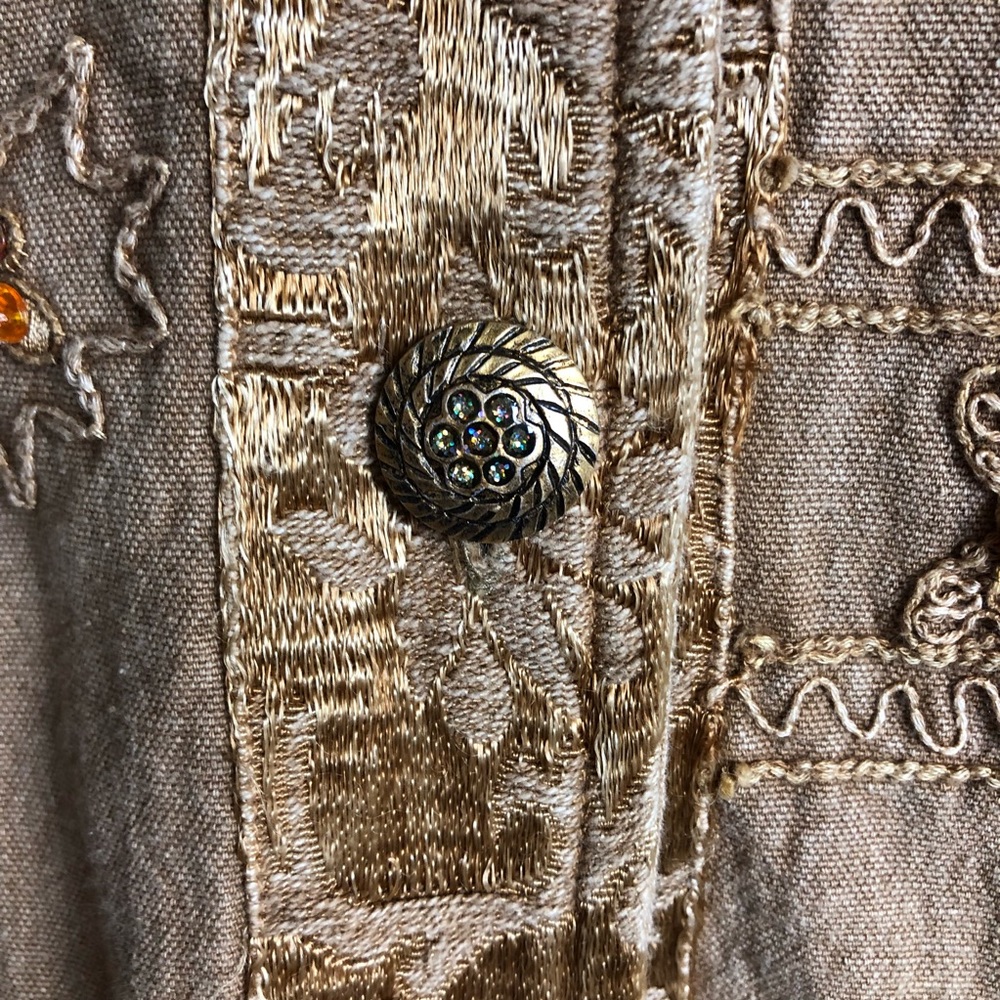 Button down jacket by Flashback - Picture 6 of 8